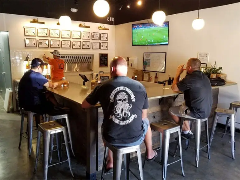 Bru Florida Growler Bar