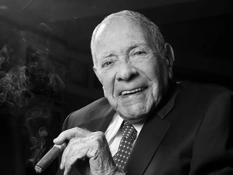 José Orlando Padrón Cigar Journal Cover